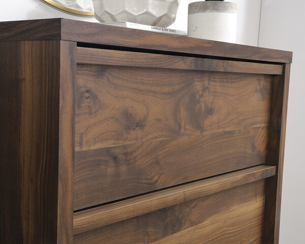 Sauder Harvey Park® 4-Drawer Chest - Image 4